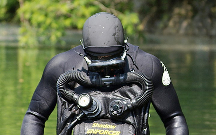 Over 40 years of subsea defence experience icon