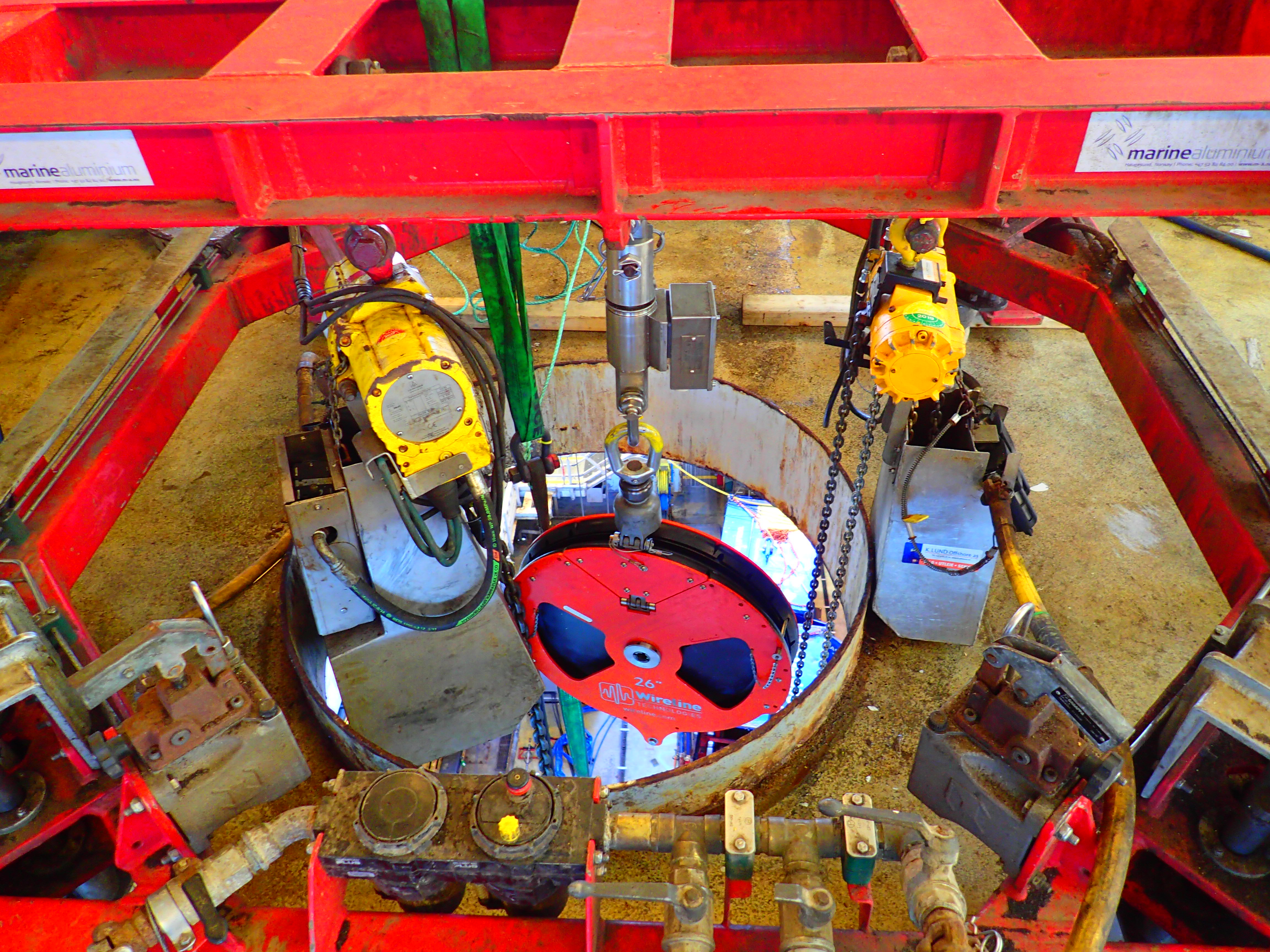 Strainstall partners with Baker Hughes to develop next-generation wireless oil and gas wellsite monitoring solutions.